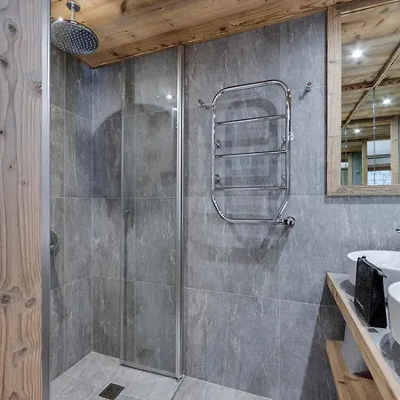 Duplex A Val D'isere, Sauna, Cheminee, 4 En Suite, Parking, Pour 8 Personnes - Fr-1-567-123 Apartament