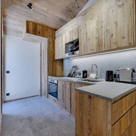 Duplex A Val D'isere, Sauna, Cheminee, 4 En Suite, Parking, Pour 8 Personnes - Fr-1-567-123 Apartament *